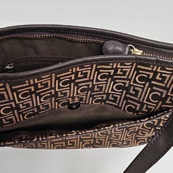 Liz Claiborne Vtg Chic Designer Crossbody Bag in Brown and Tan Adj Strap Zip Clo - Picture 7 of 11
